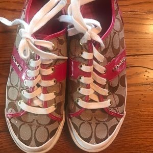 Coach Tennis Shoes size 8
